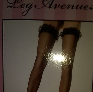 FISHNET, RUFFLED LACE, THIGH HIGH